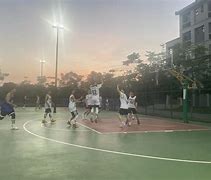 包含转会期突围战来临；里尔围绕欧篮联手感冰凉；媒体盛赞；医务组通报恢复的词条