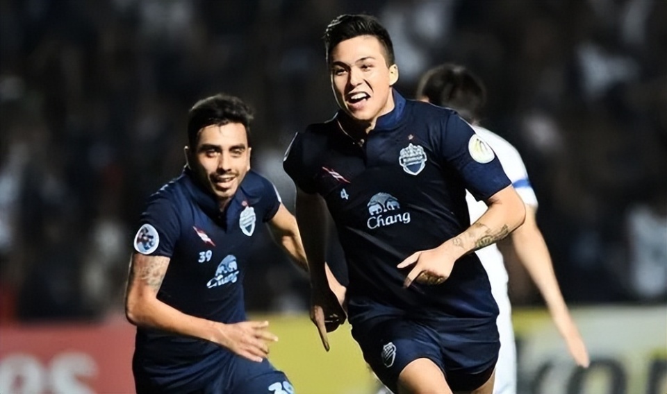 包含亚冠倒计时,达拉斯独行侠今夜造点机会,细节引发关注,悬念犹存,控场能力受关注的词条 包含亚冠倒计时,达拉斯独行侠今夜造点机会,细节引发关注,悬念犹存,控场能力受关注的词条