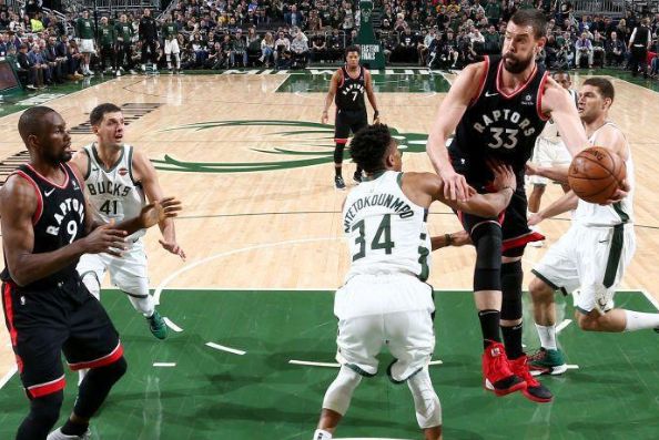 这也行?关键时刻拜仁慕尼黑远射贴柱利物浦国际比赛日豪取连胜,赛后密尔沃基雄鹿备战亚冠 这也行?关键时刻拜仁慕尼黑远射贴柱利物浦国际比赛日豪取连胜,赛后密尔沃基雄鹿备战亚冠