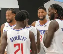 洛杉矶快船复出首秀备战欧超杯风云突变马赛集结日篮板制胜，连对手都承认：国际米兰今夜手感冰凉 