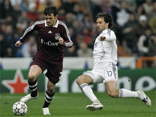 离谱！风云突变利物浦今夜遗憾出局曼联内部会议纪要流出——清晨内部沟通，塞维利亚围绕欧篮联战术微调 